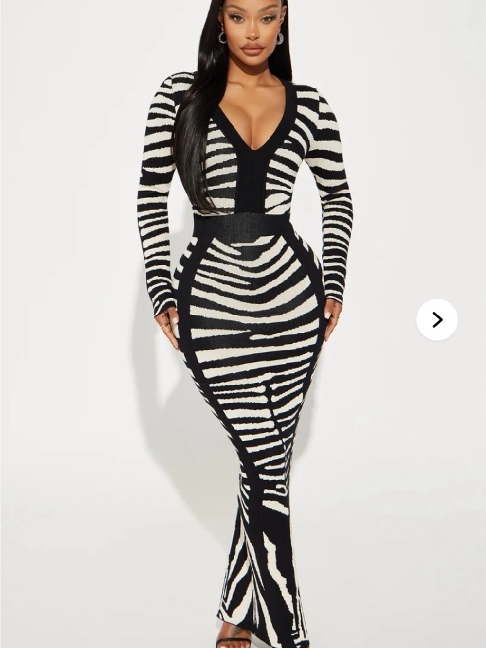 Fashion Nova Black & White Zebra-Print Long Sleeve V-Neck milk I'm Maxi Dressu